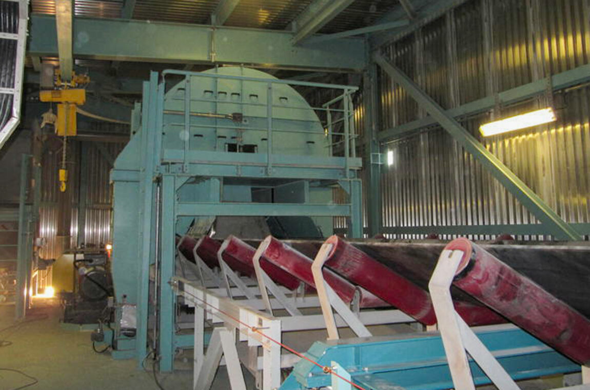 Hammer sampler HPN for sampling in the aluminum industry