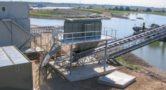 Spoon sampler type LPN in a gravel plant