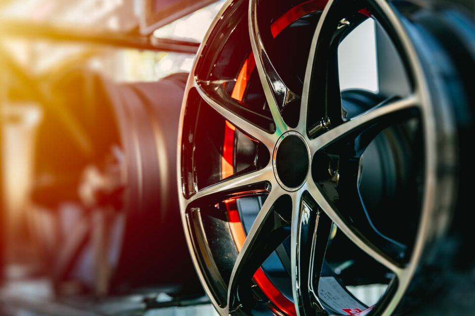 Aluminum rims for car tires